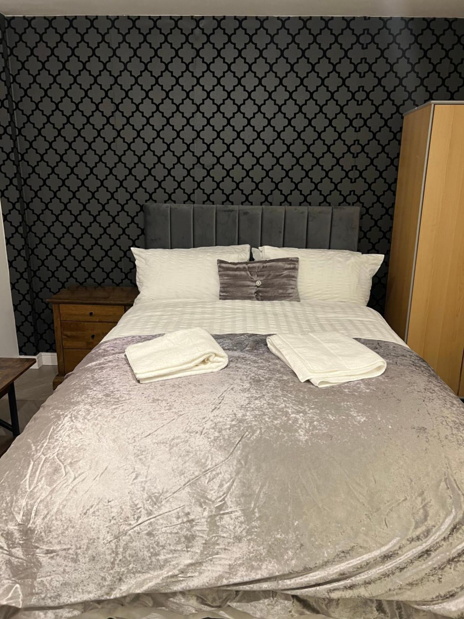Studio Apartment Манчестер Екстер'єр фото